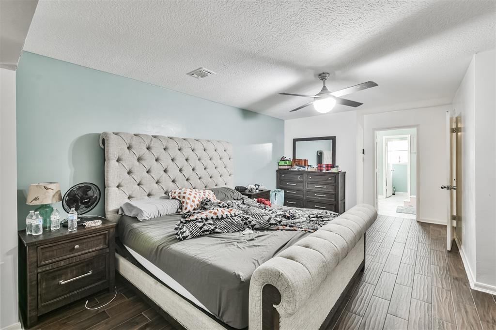 5419 Summerfield Ln, Spring, TX 77379