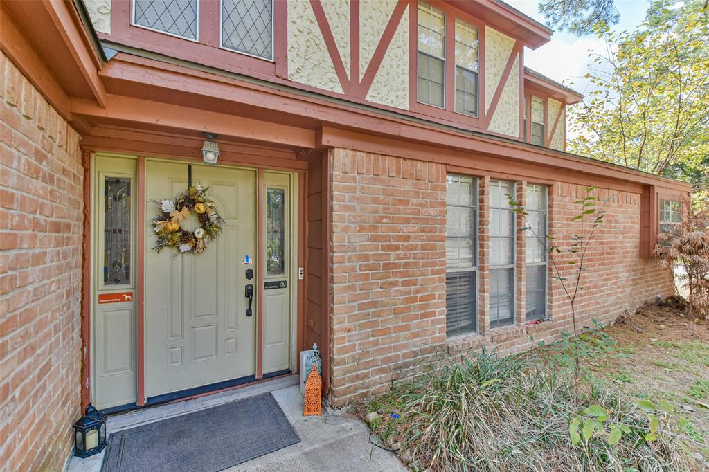 5419 Summerfield Ln, Spring, TX 77379