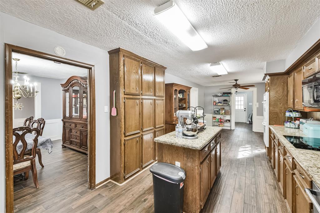 5419 Summerfield Ln, Spring, TX 77379