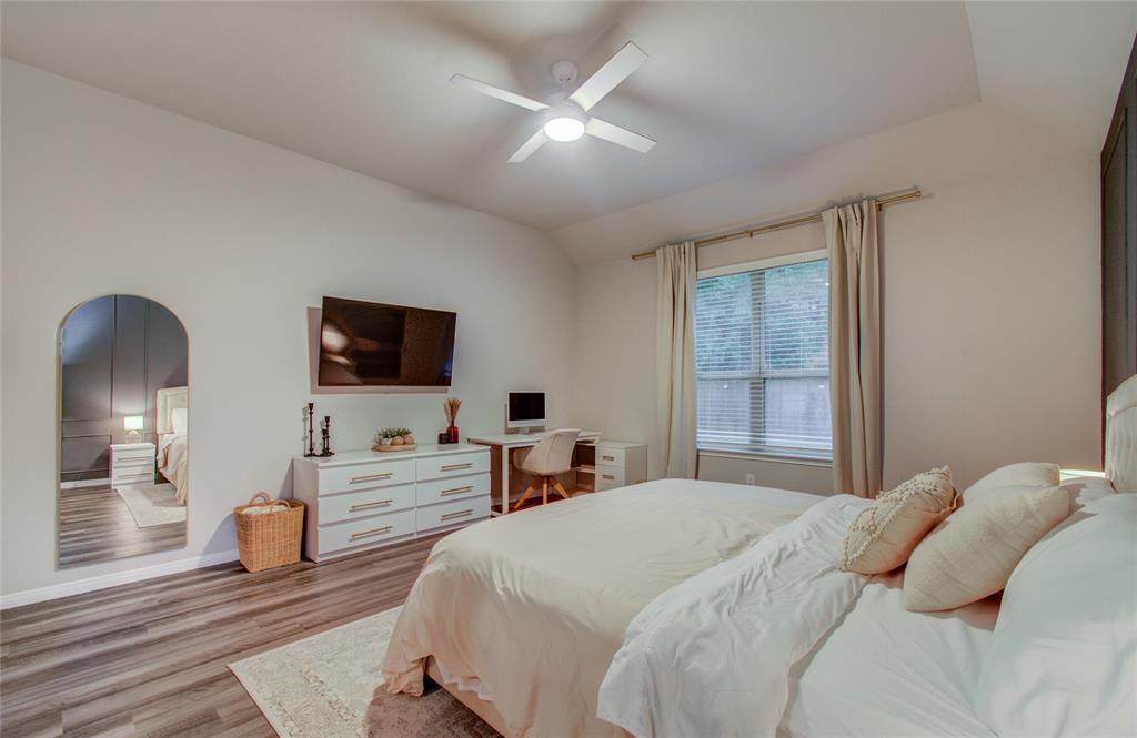 31302 Raleigh Creek Dr, Tomball, TX 77375