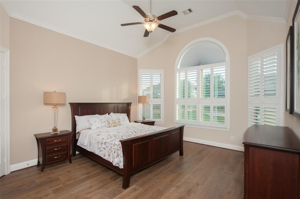 17335 Galloway Forest Dr, Richmond, TX 77407