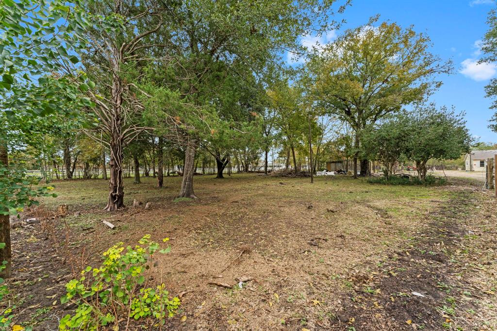 12718 Sralla Rd, Crosby, TX 77532