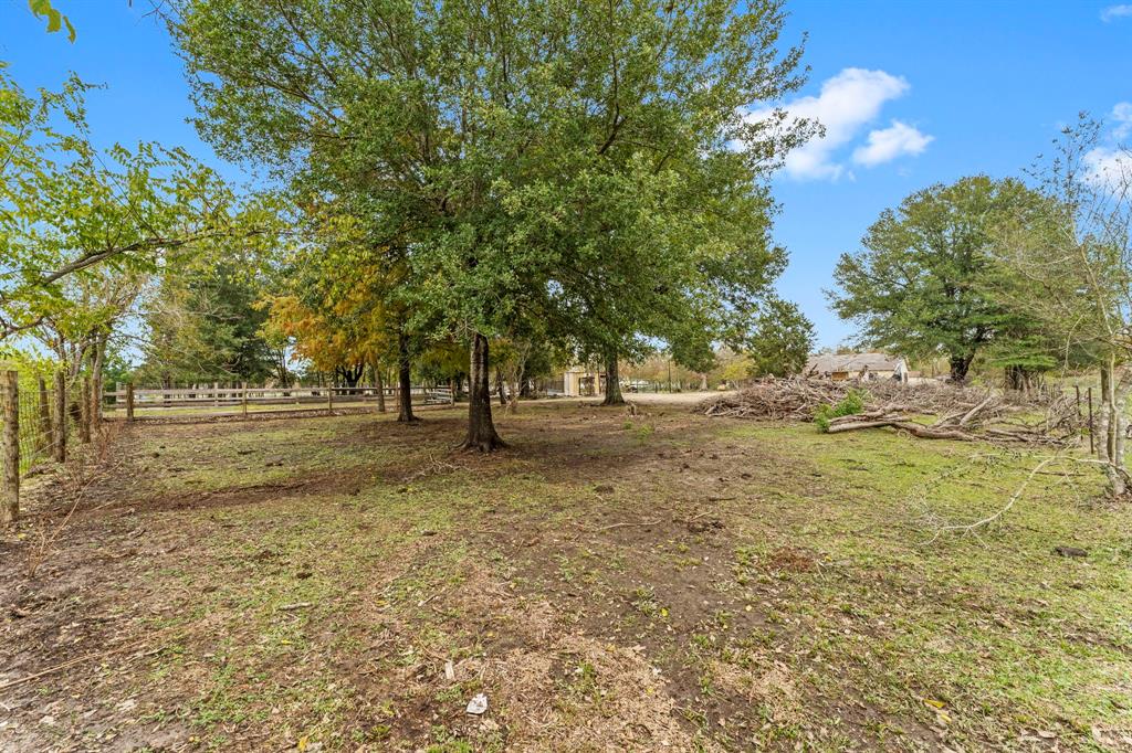 12718 Sralla Rd, Crosby, TX 77532