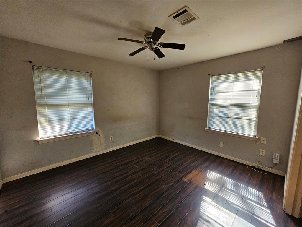 6834 Driftwood St, Houston, TX 77021