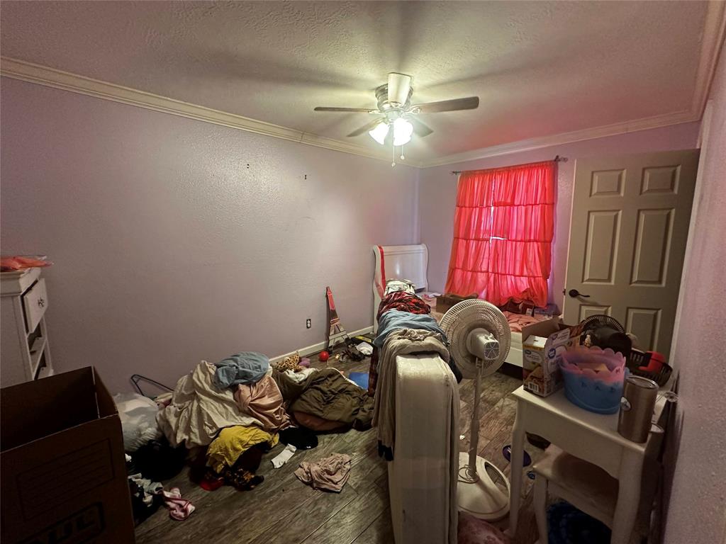 2685 Evangeline Dr, Vidor, TX 77662