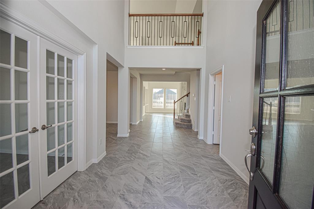 125 Dina Lane, Montgomery, TX 77356