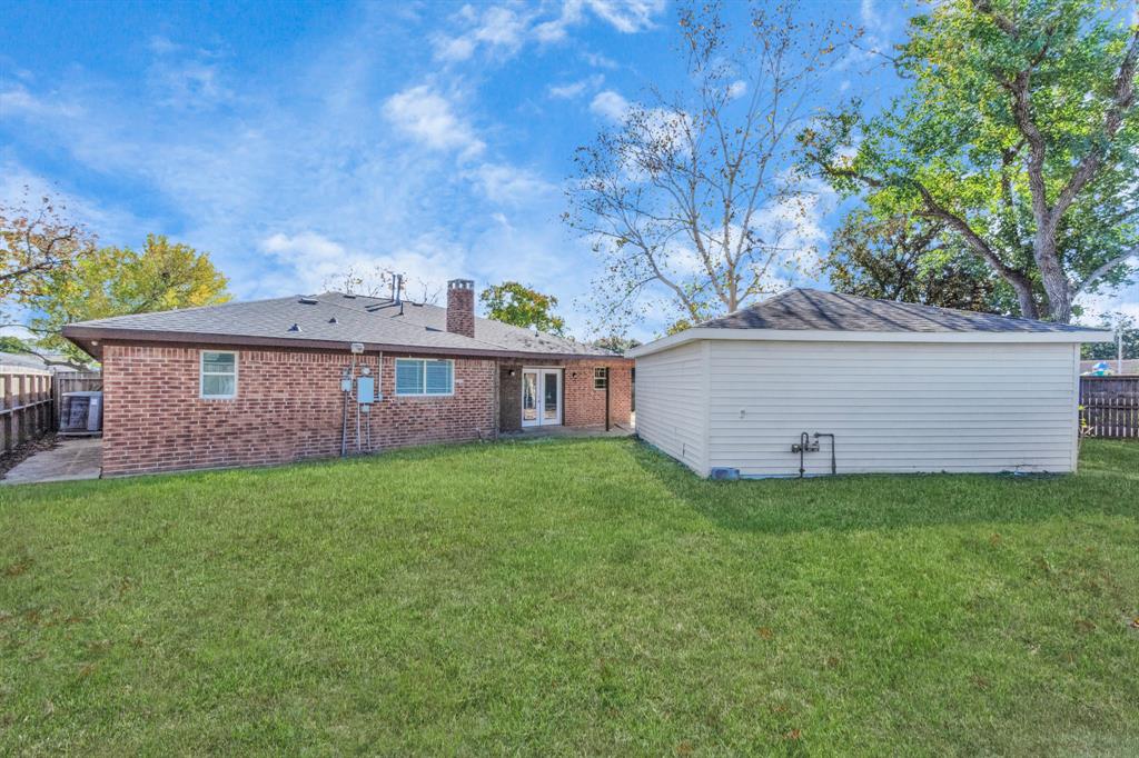 11003 Sagehill Dr, Houston, TX 77089