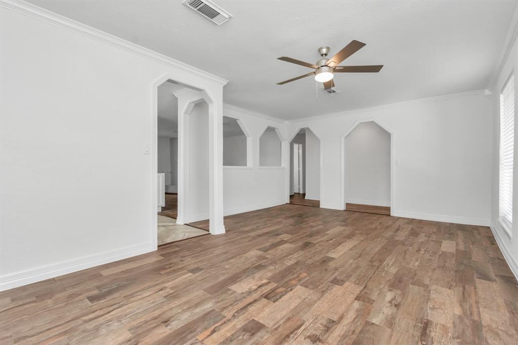 11003 Sagehill Dr, Houston, TX 77089