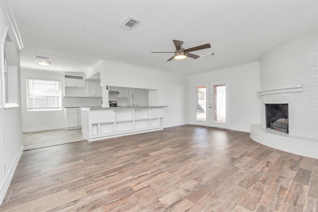 11003 Sagehill Dr, Houston, TX 77089