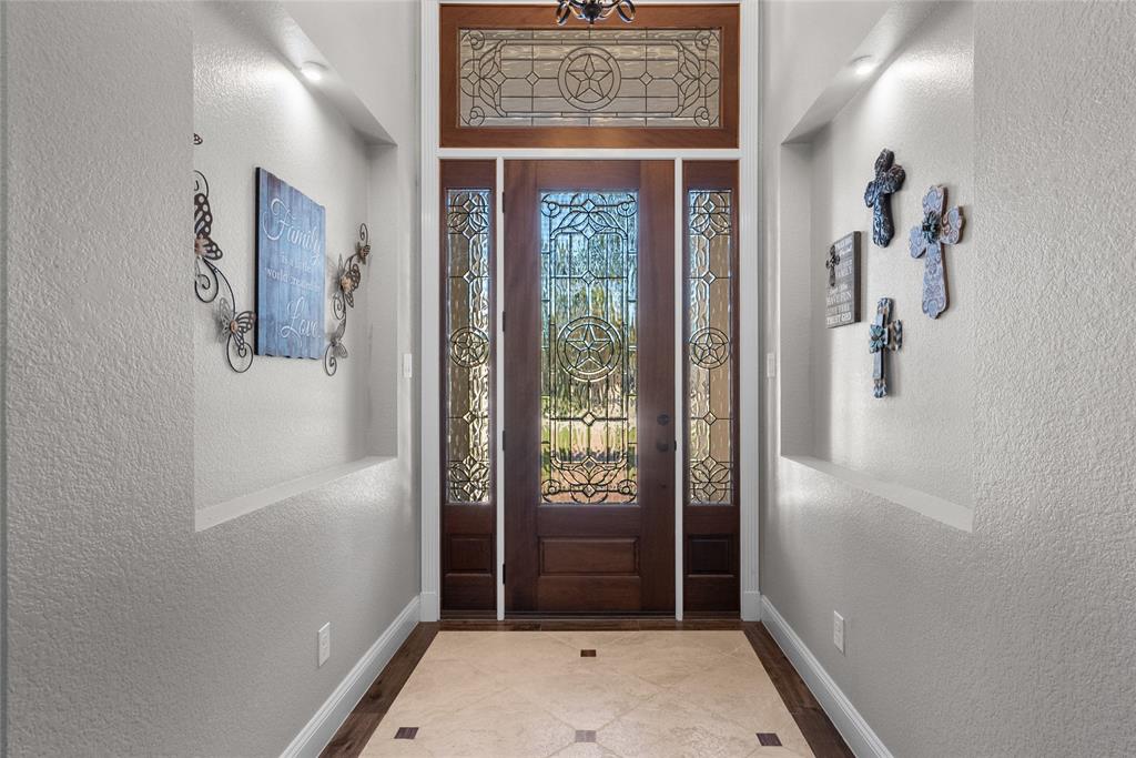 5420 Forest Cove Dr, Dickinson, TX 77539