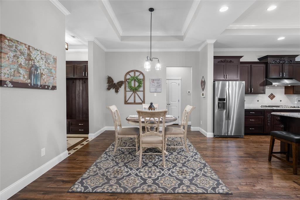 5420 Forest Cove Dr, Dickinson, TX 77539