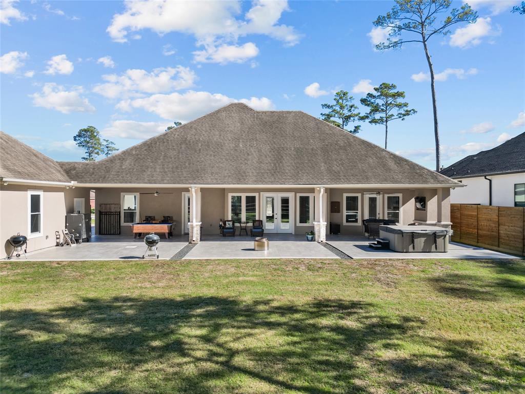 5420 Forest Cove Dr, Dickinson, TX 77539