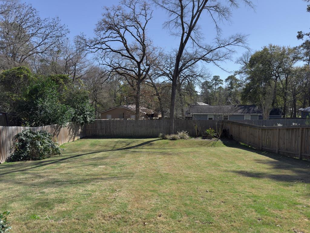 6461 Bonanza Dr, Montgomery, TX 77316