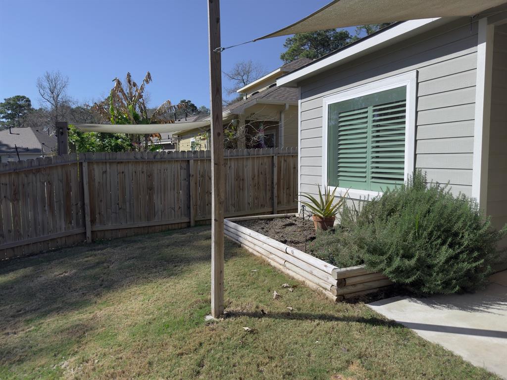 6461 Bonanza Dr, Montgomery, TX 77316