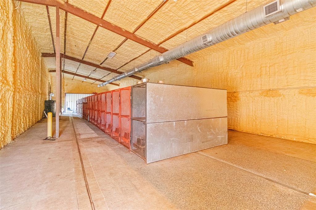 183 Mathis Dairy Rd, Huntsville, TX 77340