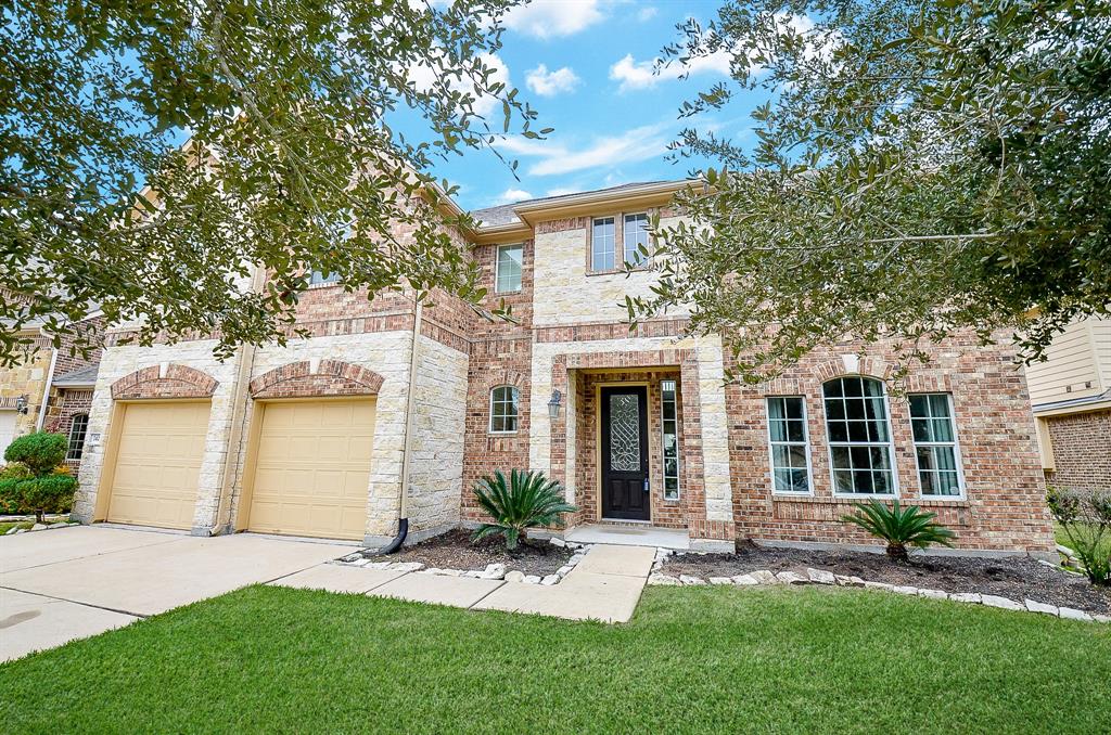 742 Valley Ridge Dr, Rosenberg, TX 77469