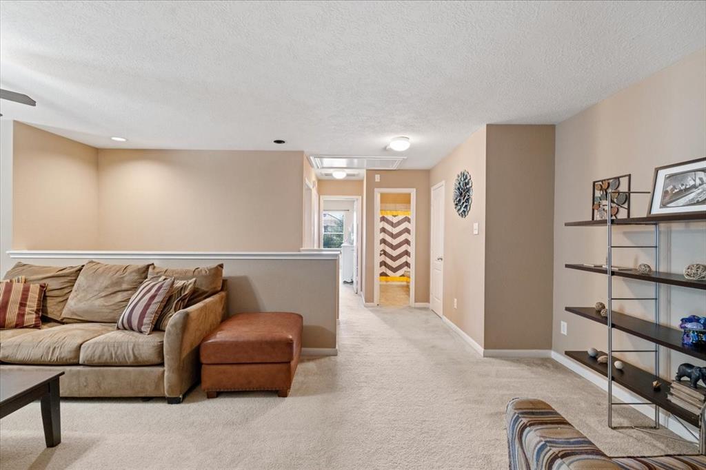 15111 Trinity Meadow Dr, Houston, TX 77489