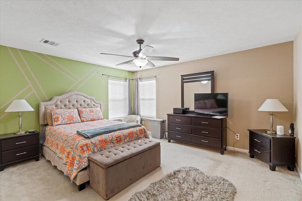 15111 Trinity Meadow Dr, Houston, TX 77489