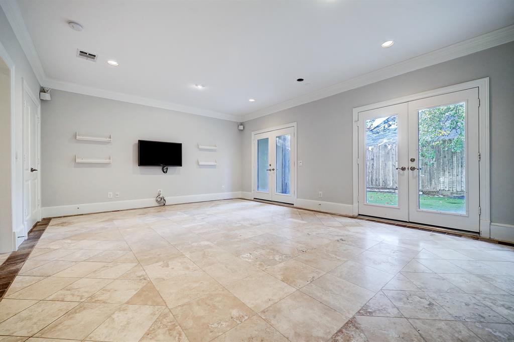 2934 Virginia St, Houston, TX 77098