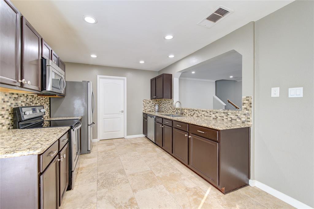 19111 Jordans Landing Ln, Richmond, TX 77407