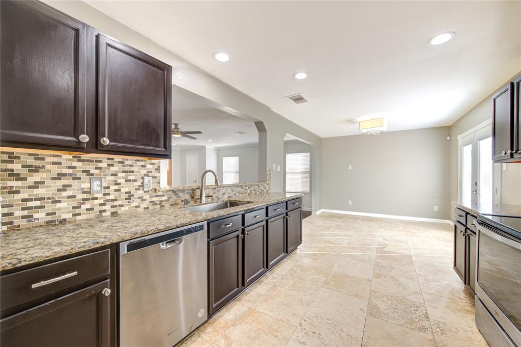 19111 Jordans Landing Ln, Richmond, TX 77407