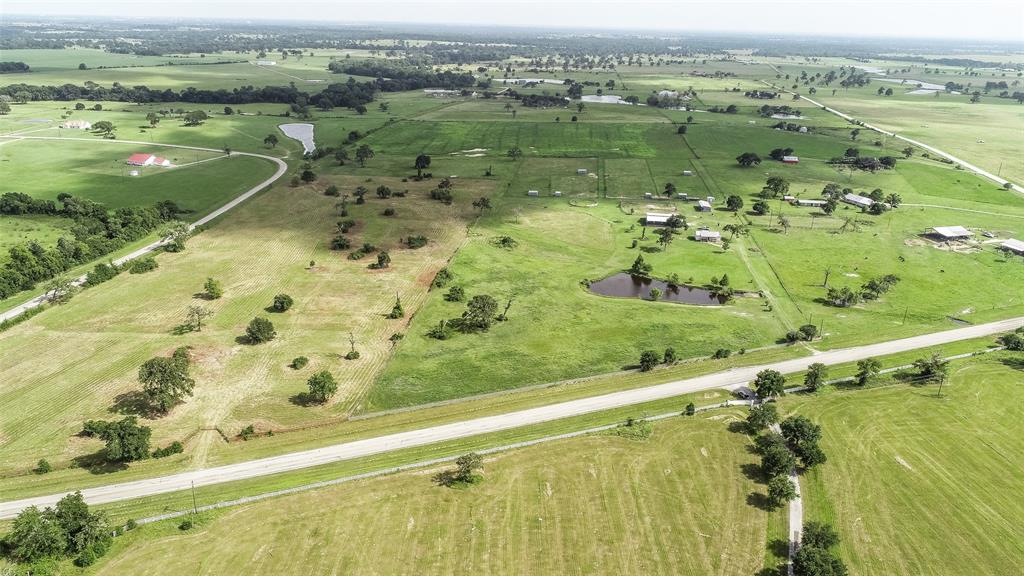 33205 Legacy Ln, Hempstead, TX 77445