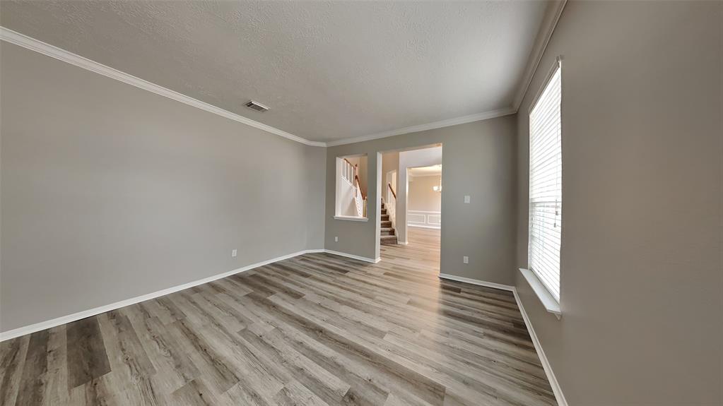 16426 Crossfield Dr, Houston, TX 77095