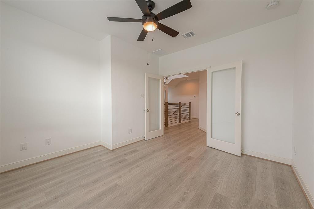 8908 Covenant Pl, Houston, TX 77055