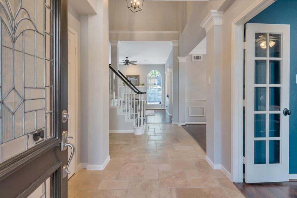 31 E Amberglow Cir, The Woodlands, TX 77381