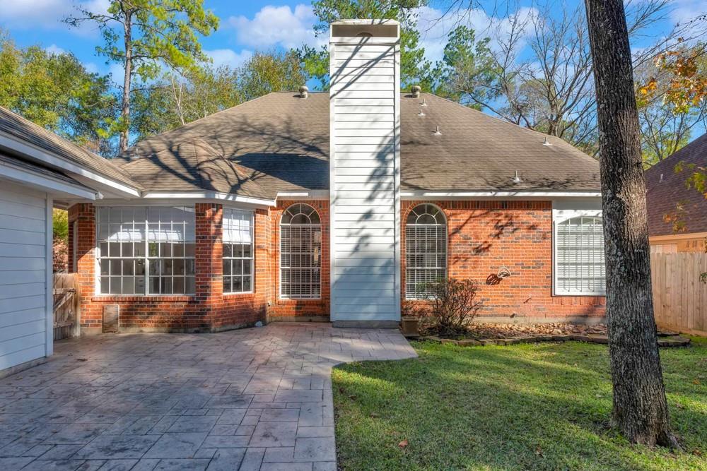31 E Amberglow Cir, The Woodlands, TX 77381