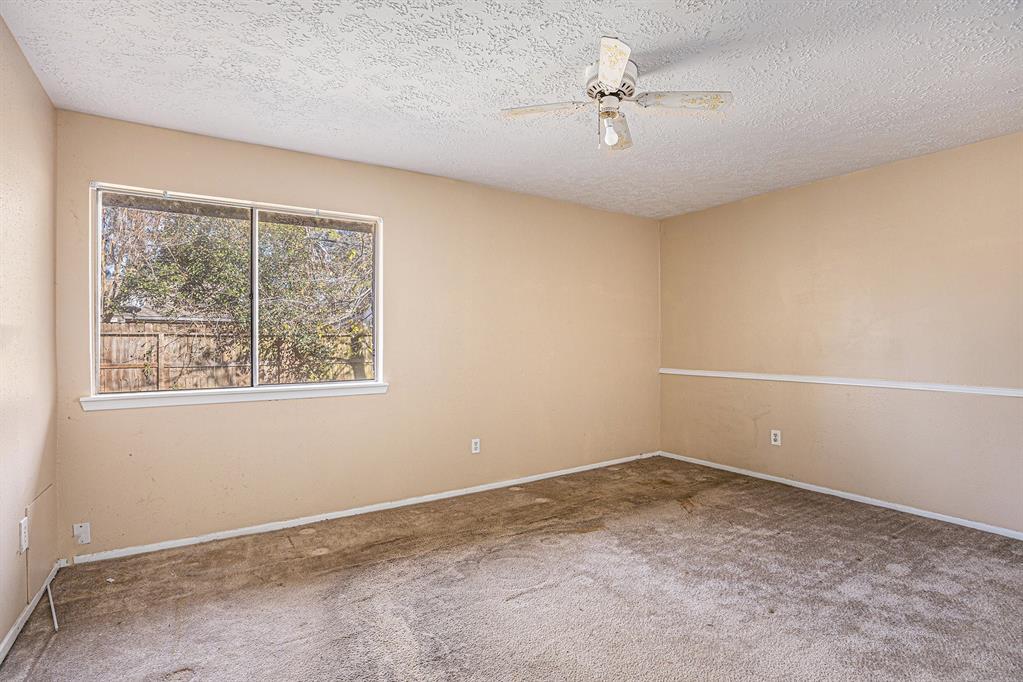 23206 Birnam Wood Ln, Spring, TX 77373