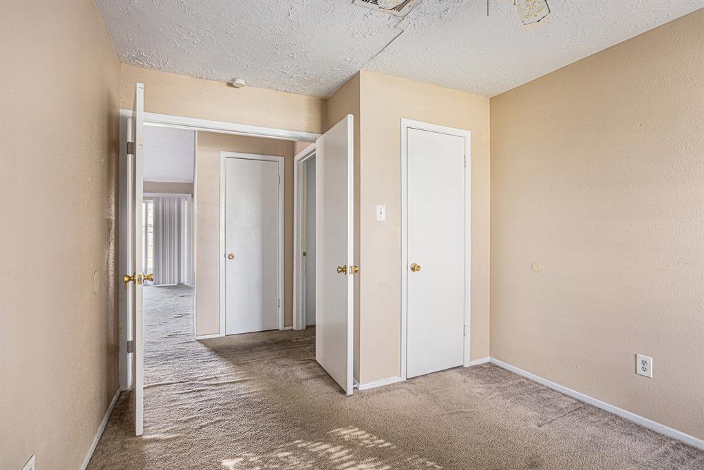 23206 Birnam Wood Ln, Spring, TX 77373