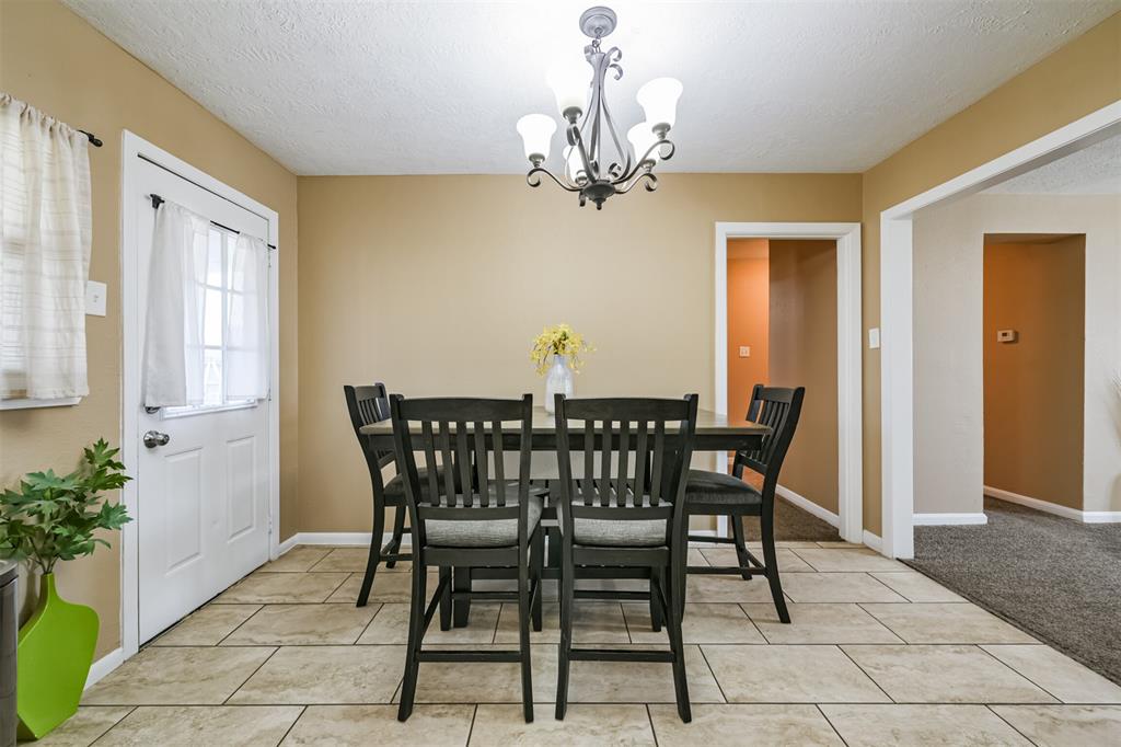 3209 Longwood Dr, Pasadena, TX 77503