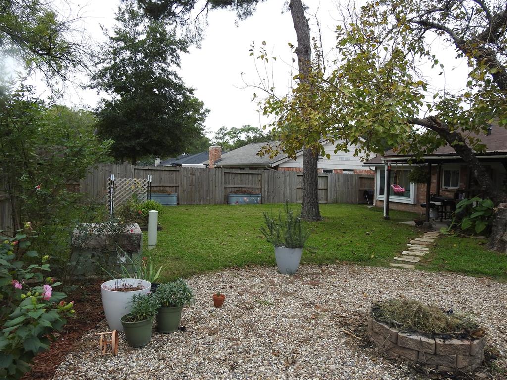 9503 Dornoch Dr, Spring, TX 77379