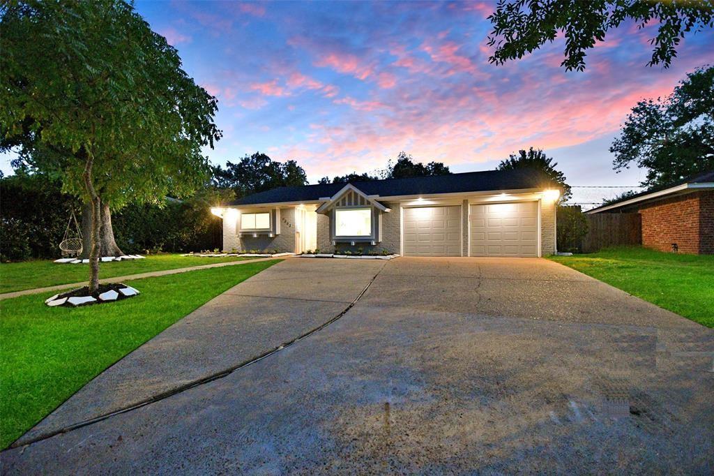 9663 Meadowvale Dr, Houston, TX 77063