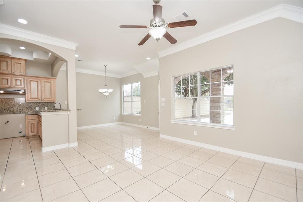 14914 Honey Ln B, Houston, TX 77085