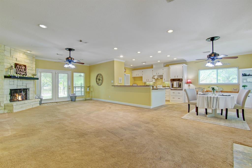 10811 N Humble Camp Rd, Texas City, TX 77539