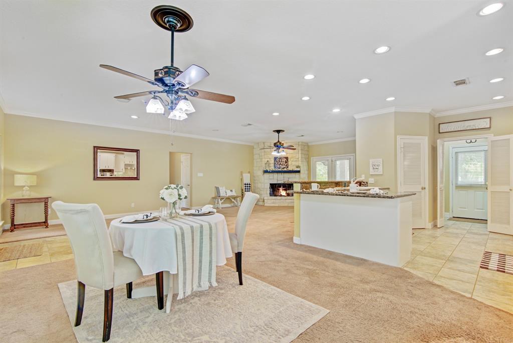 10811 N Humble Camp Rd, Texas City, TX 77539