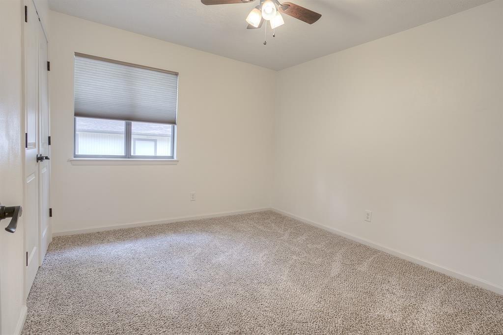 203 Westridge Dr, Huntsville, TX 77340