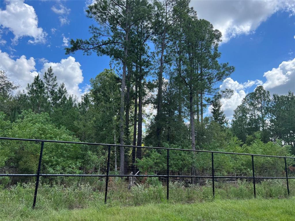 2245 County Road 3011, Dayton, TX 77535