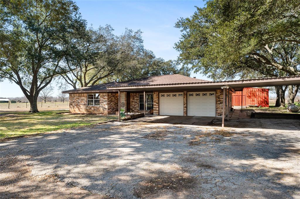 9606 Needville Fairchilds Rd, Fairchilds, TX 77461