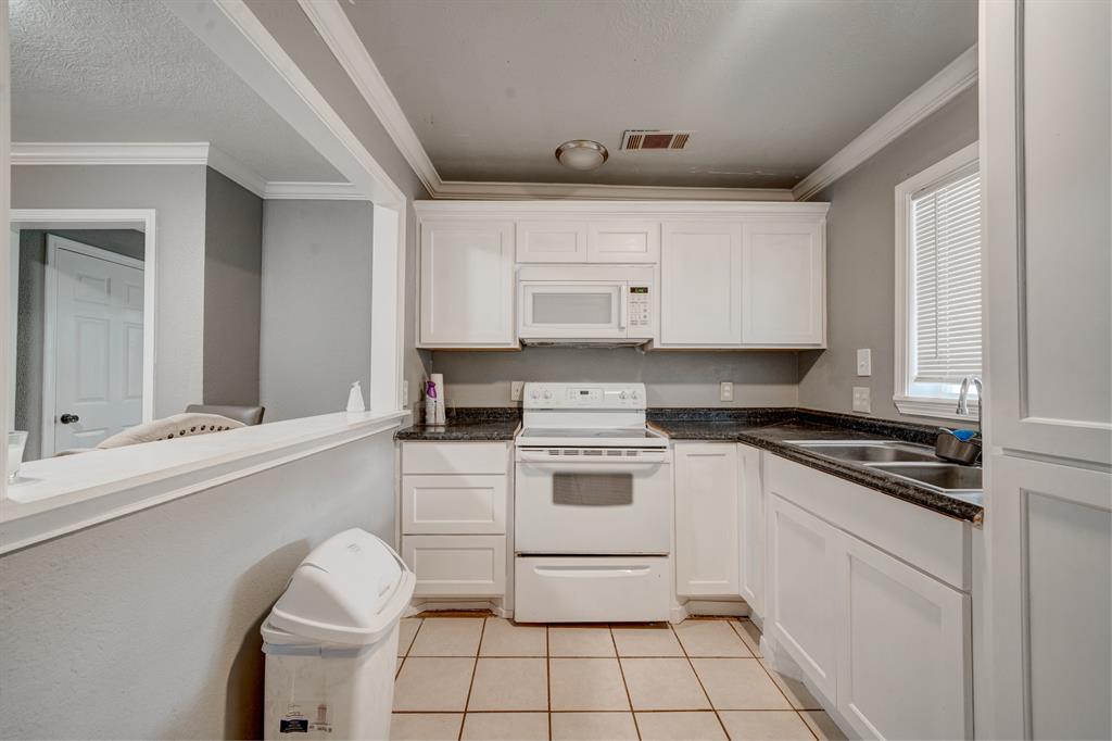 309 Morrell St, Baytown, TX 77520