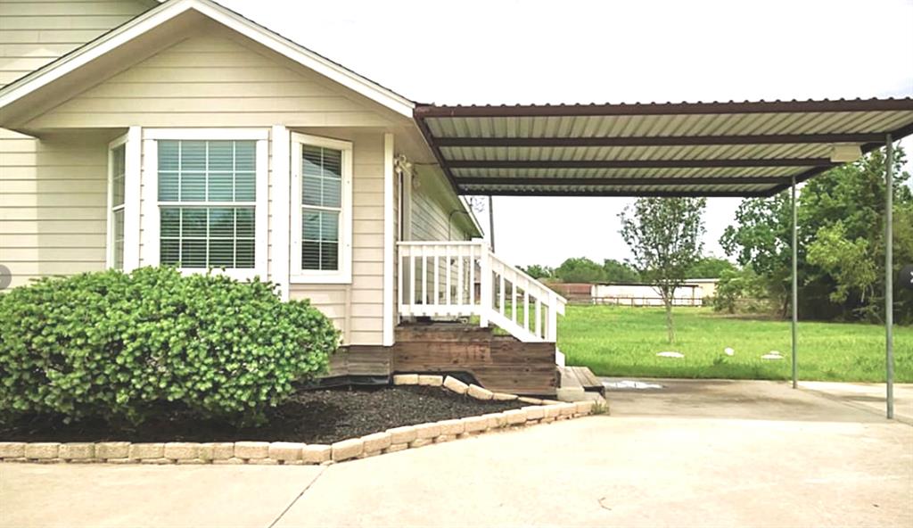 15018 W Chaparral Dr, Baytown, TX 77523