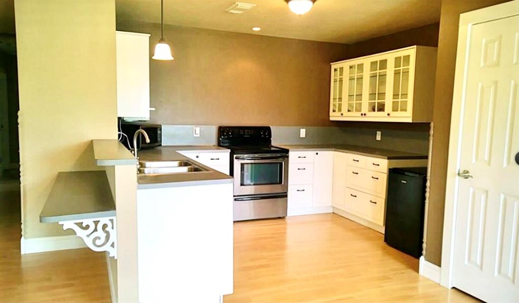 15018 W Chaparral Dr, Baytown, TX 77523