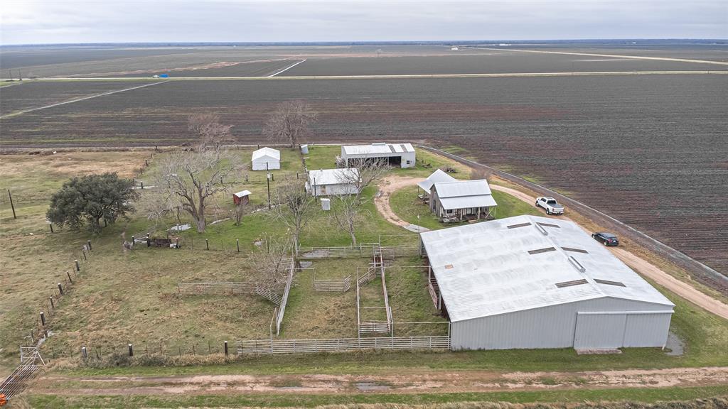 18615 Fm 1164, East Bernard, TX 77435
