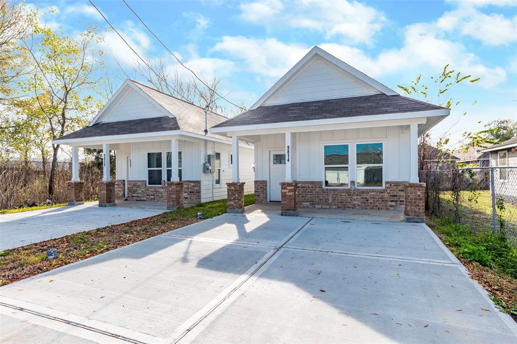 9816 Masterson St, Houston TX 77029