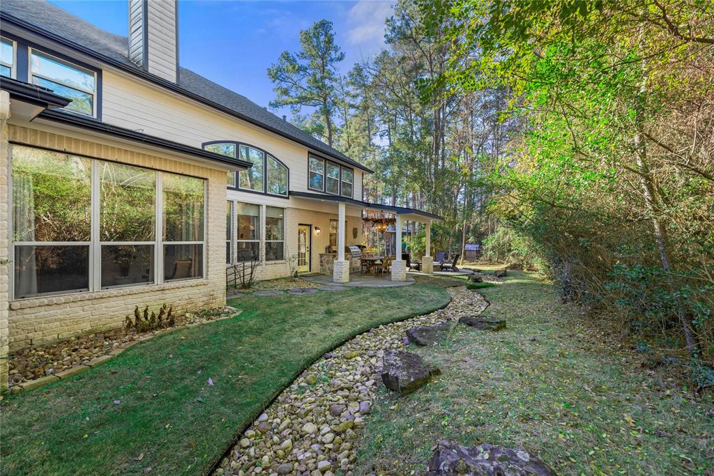 10460 River Ridge Ln, Conroe, TX 77304