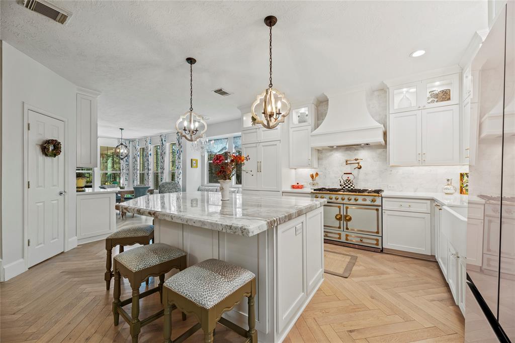 10460 River Ridge Ln, Conroe, TX 77304