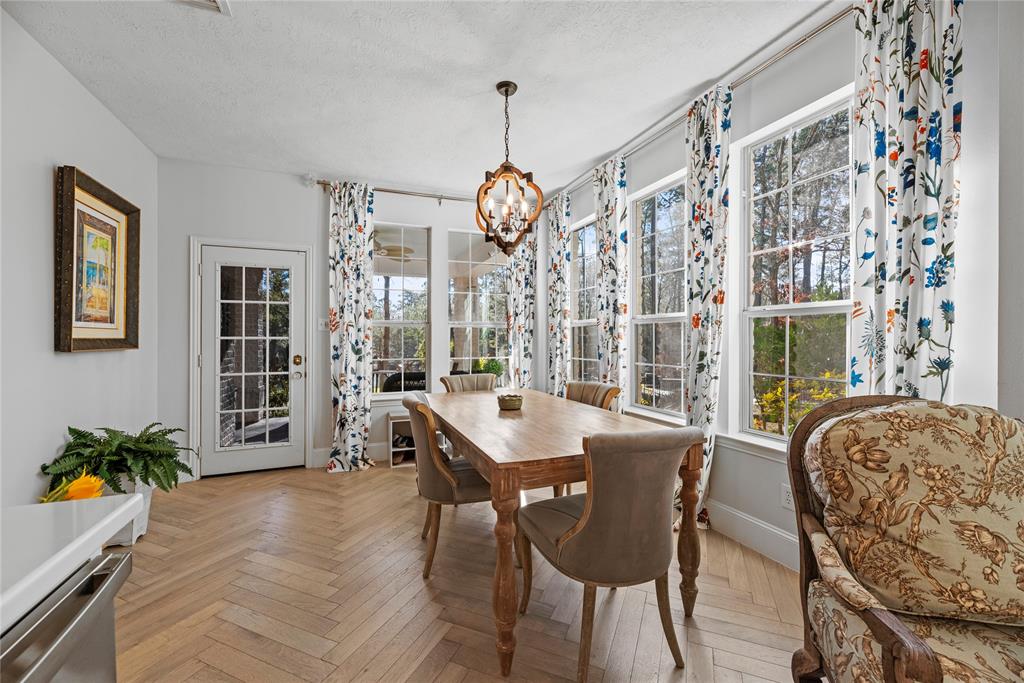 10460 River Ridge Ln, Conroe, TX 77304