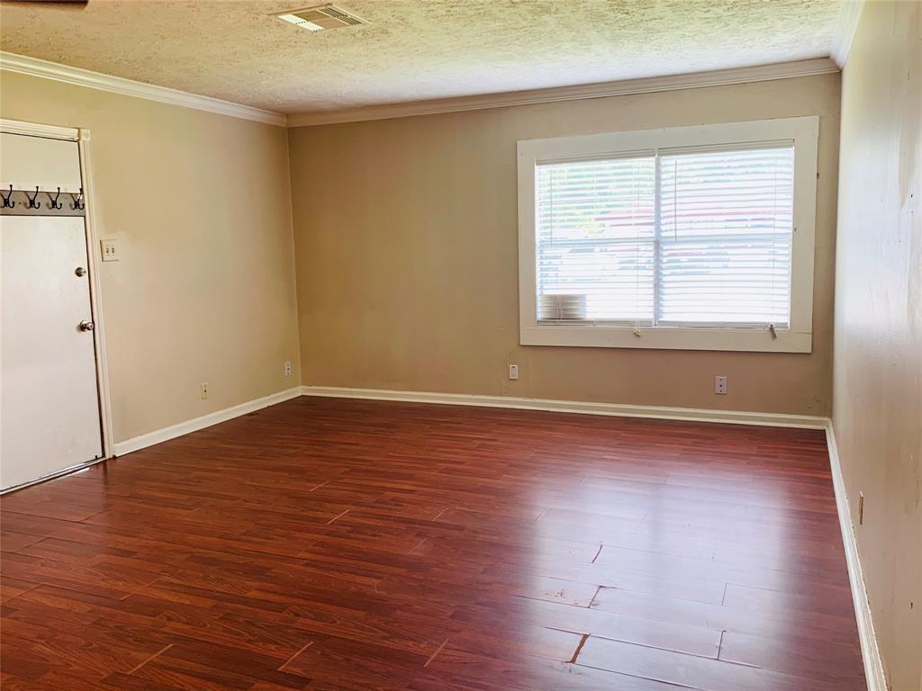 5114 Dickens Rd, Houston, TX 77021